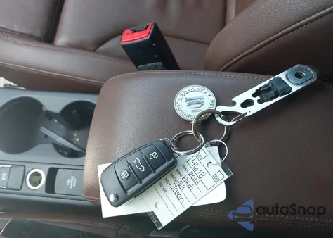 2018 Audi Q3 2.0T Sport Premium из США, поврежденный, VIN WA1JCCFS3JR013998